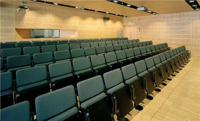 學校報告廳座椅與報告廳家具解決方案 一站式服務與規?；a優勢